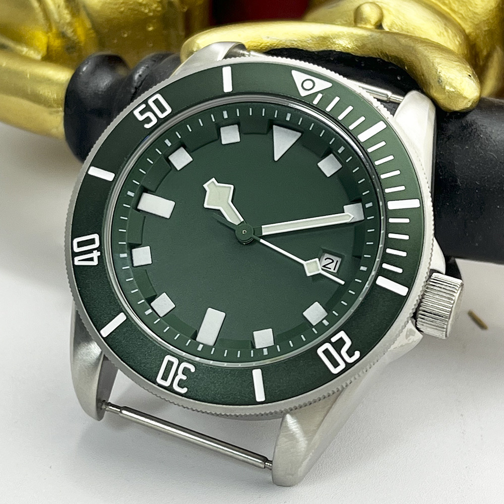 A1 Watches & Jewelry New York Photos - Reloj mecánico automático verde militar para