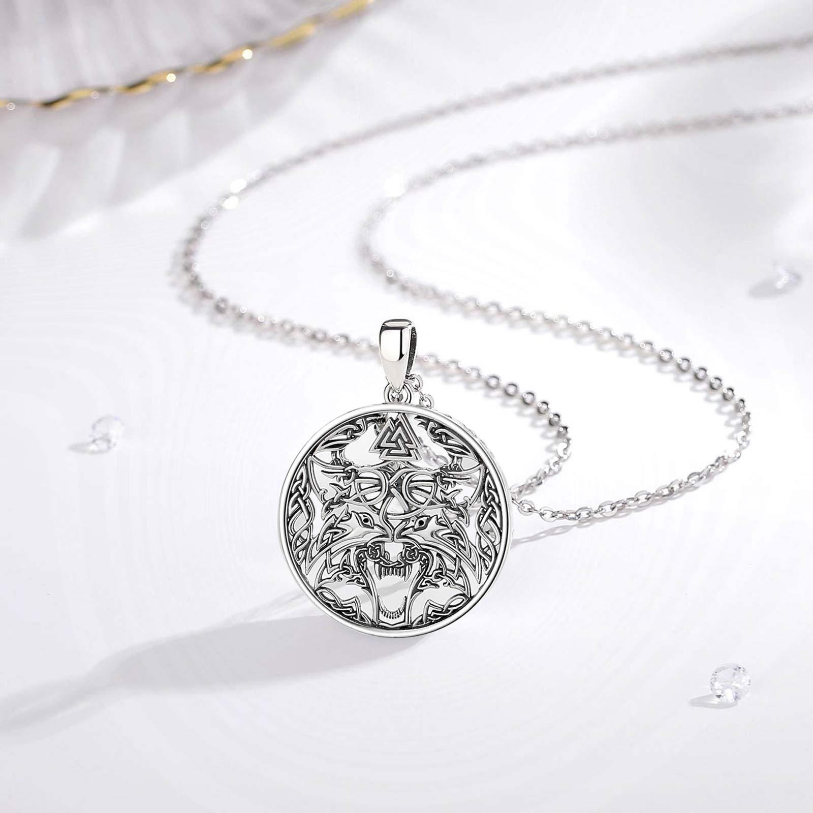 Eudora-collar de lobo vikingo  - Wolf Jewelry & Watches Tampa reseña y precio