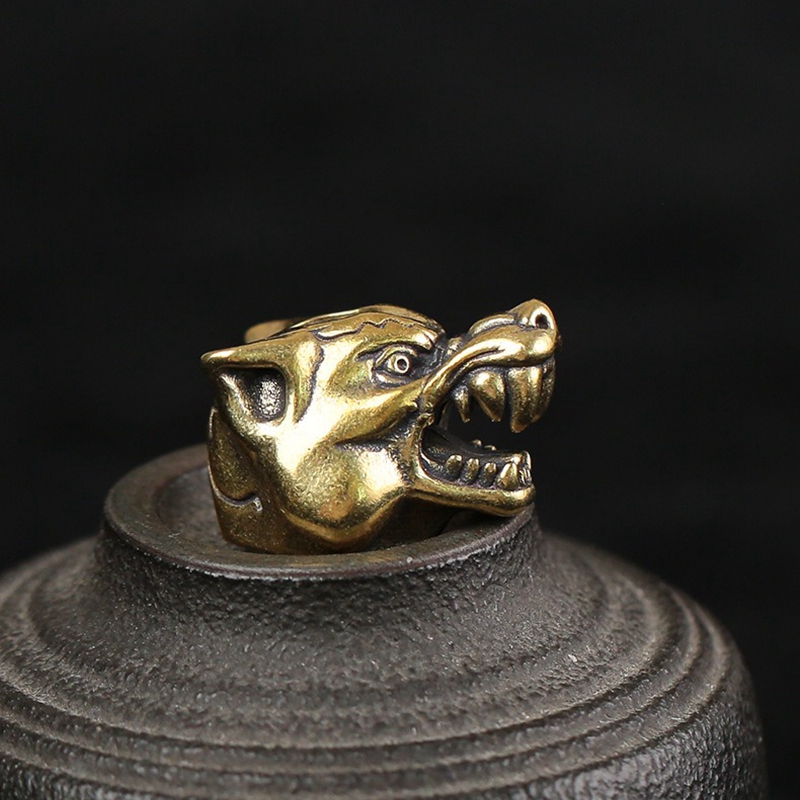 Escultura de cabeza de guerrer - Wolf Jewelry & Watches Tampa reseña y precio